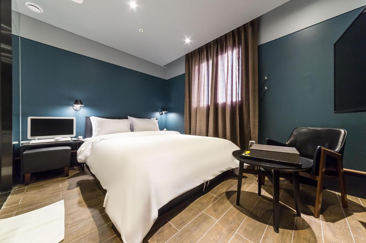 Amare Hotell Suwon Exteriör bild