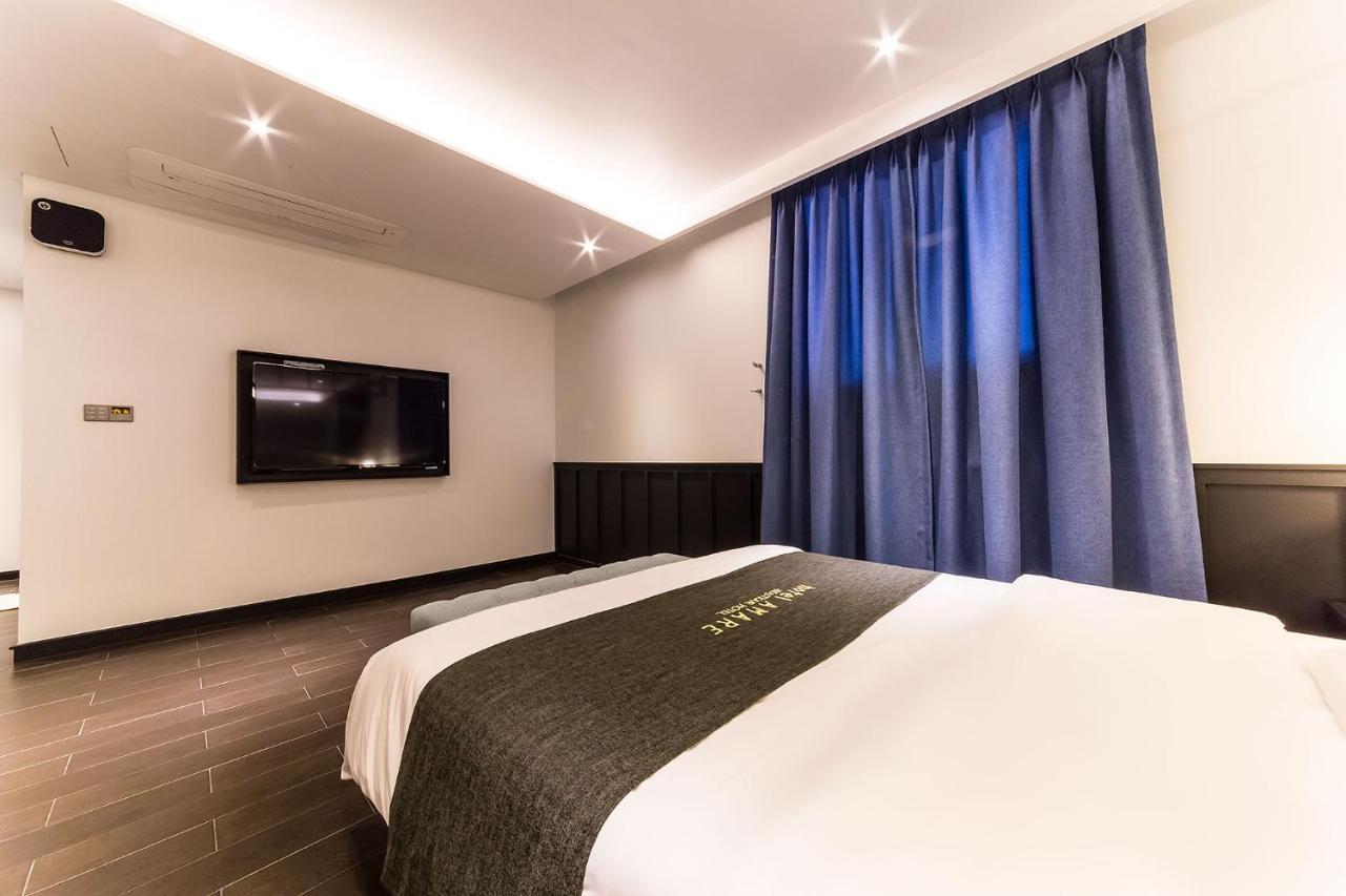 Amare Hotell Suwon Exteriör bild
