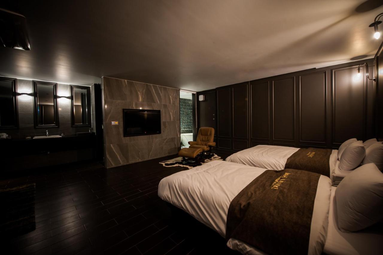 Amare Hotell Suwon Exteriör bild