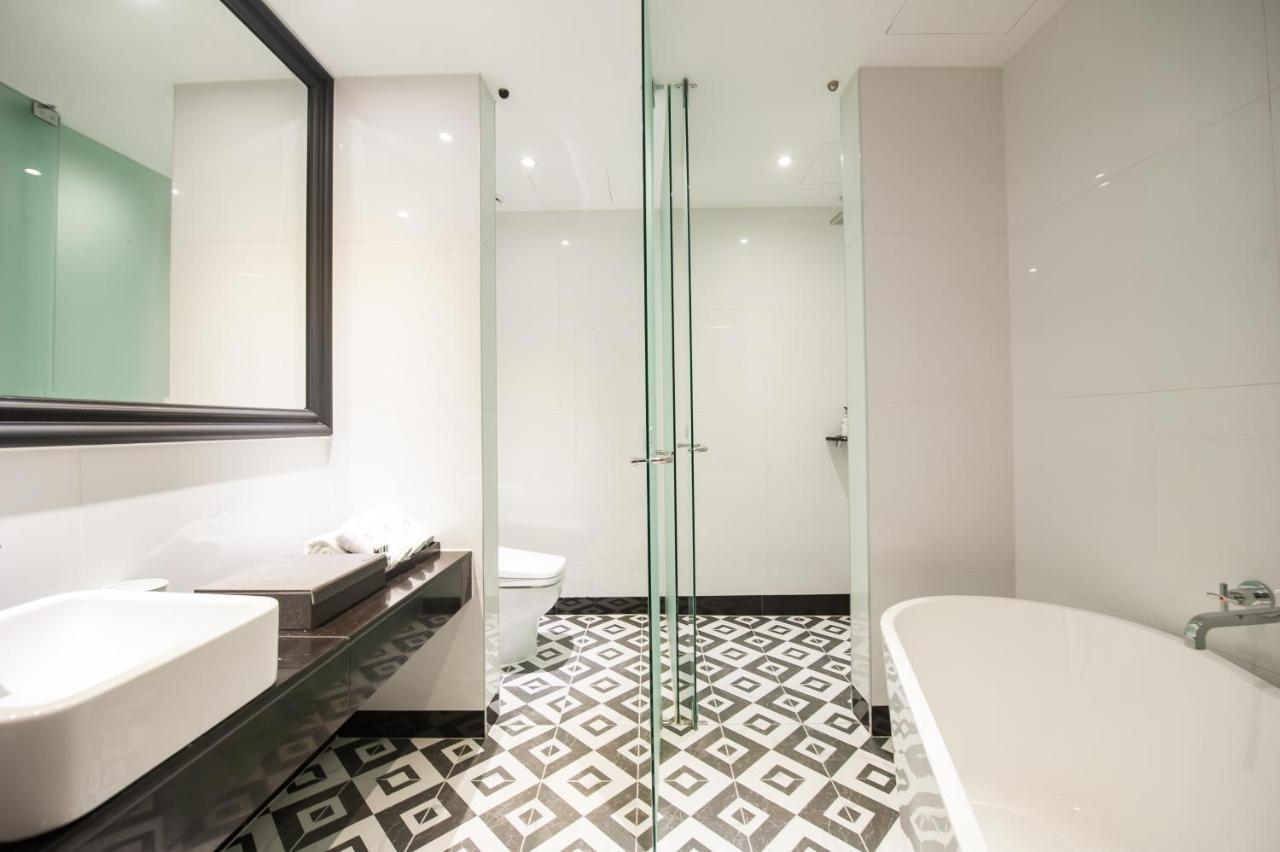 Amare Hotell Suwon Exteriör bild