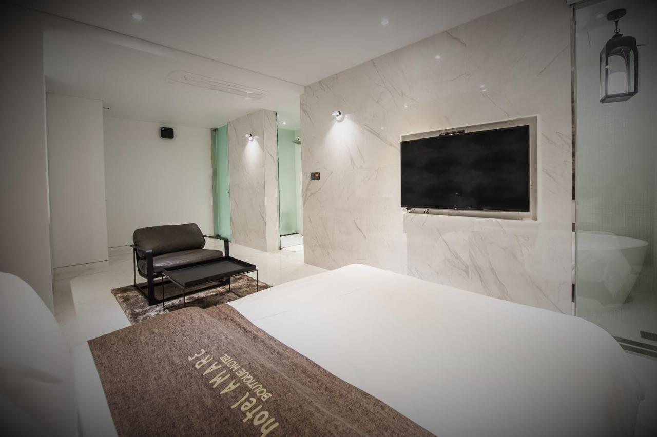 Amare Hotell Suwon Exteriör bild